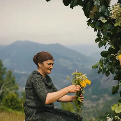 Gulnazi Dumbadze — Housekeeping, Glamping Tago